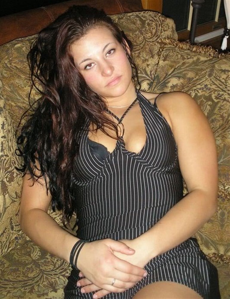 F215574C