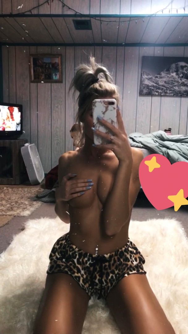 3C990557