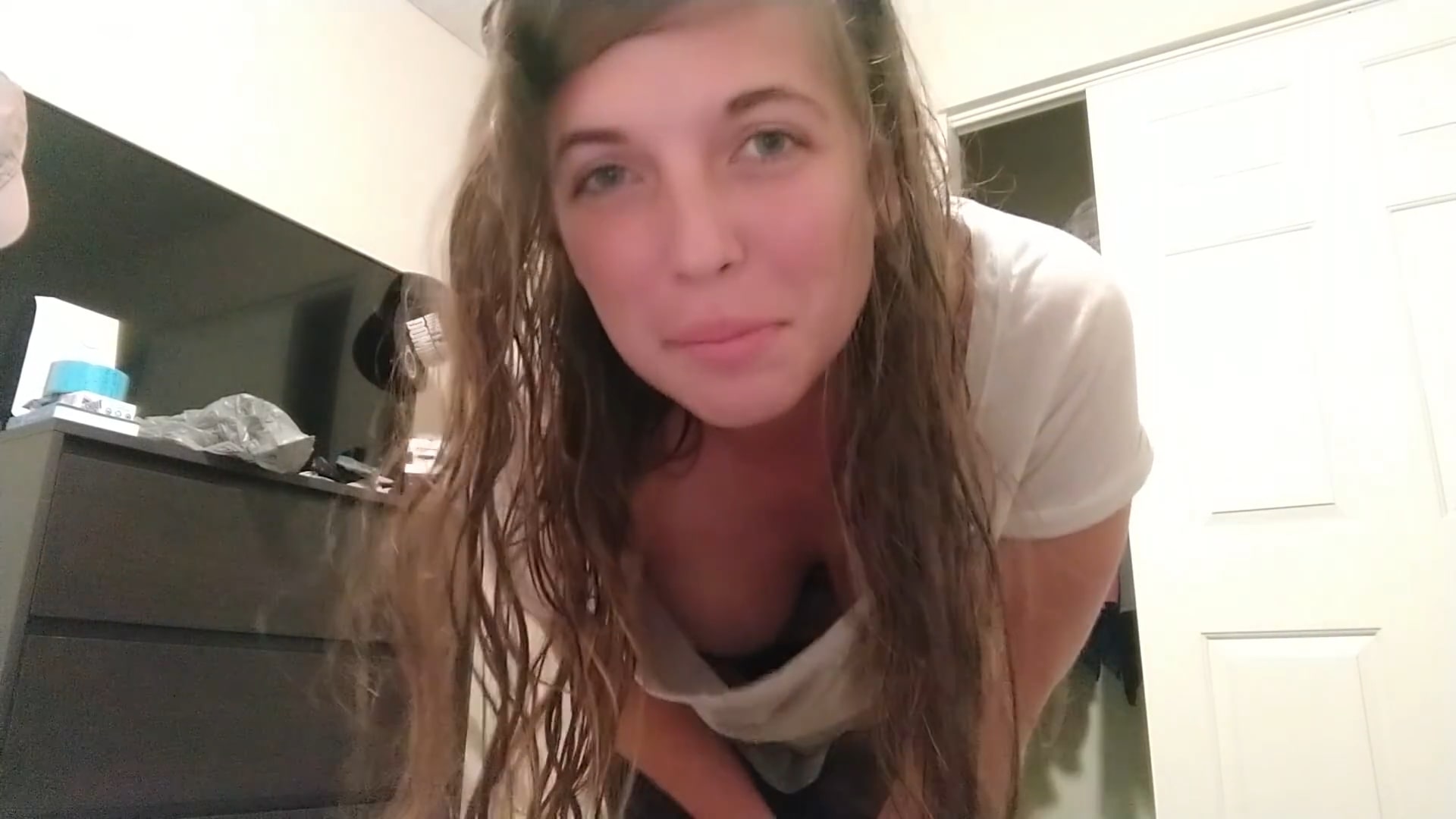 352F8241