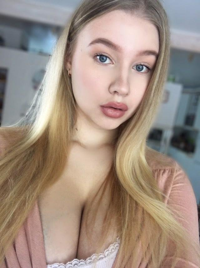 8Ddcff8F