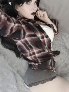 E627Ee76
