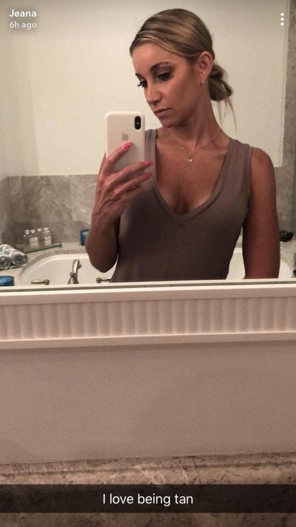 27F9432F