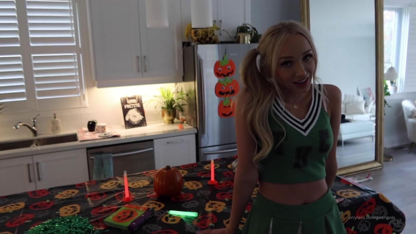 Gwengwiz Girl Next Door Episode 3 Halloween Video 10 0Ceaeff6