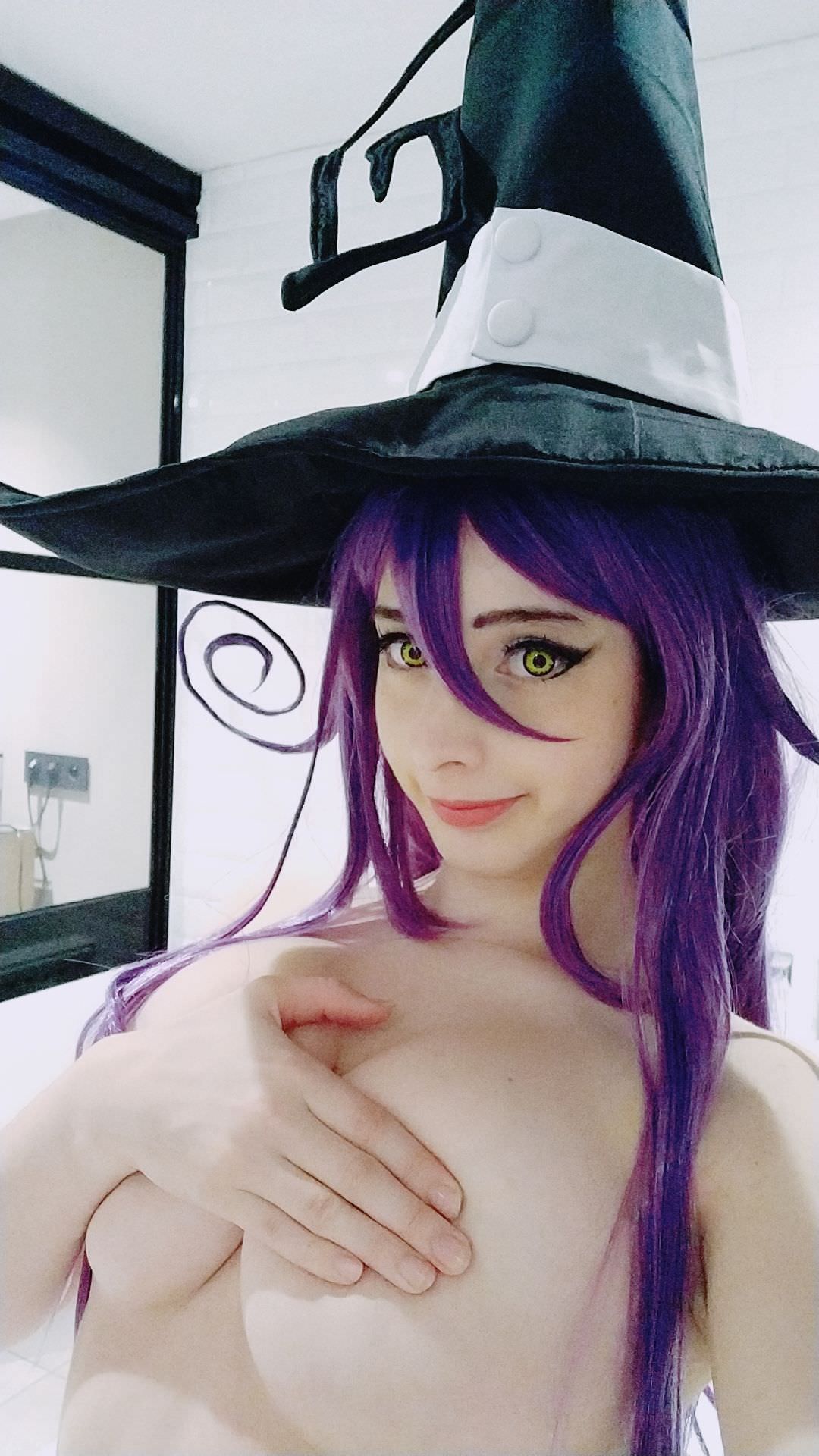 822F4230