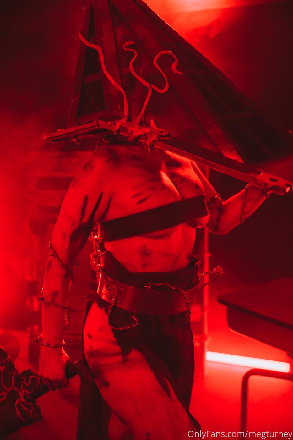 Meg Turney Pyramid Head Cosplay Onlyfans Set Leaked 11 01Dc80B5