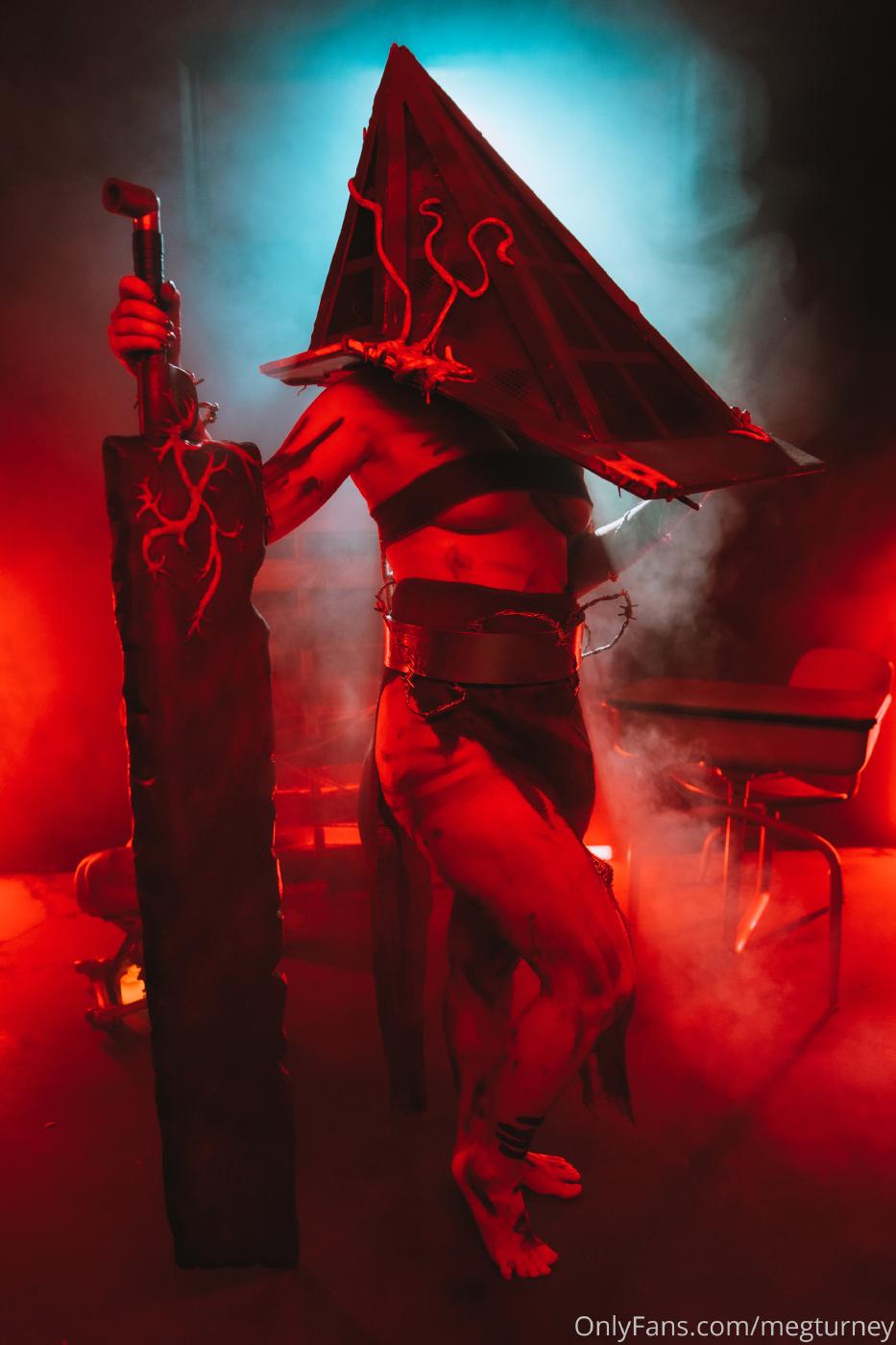 Meg Turney Pyramid Head Cosplay Onlyfans Set Leaked 17 42D2Fae9