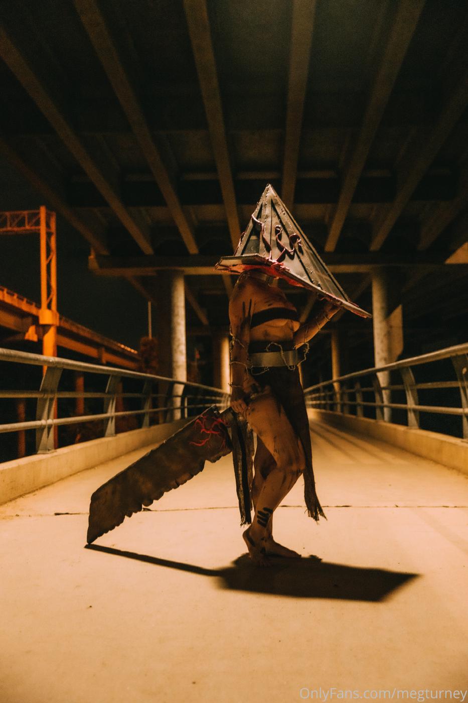 Meg Turney Pyramid Head Cosplay Onlyfans Set Leaked 24 7Cc46830