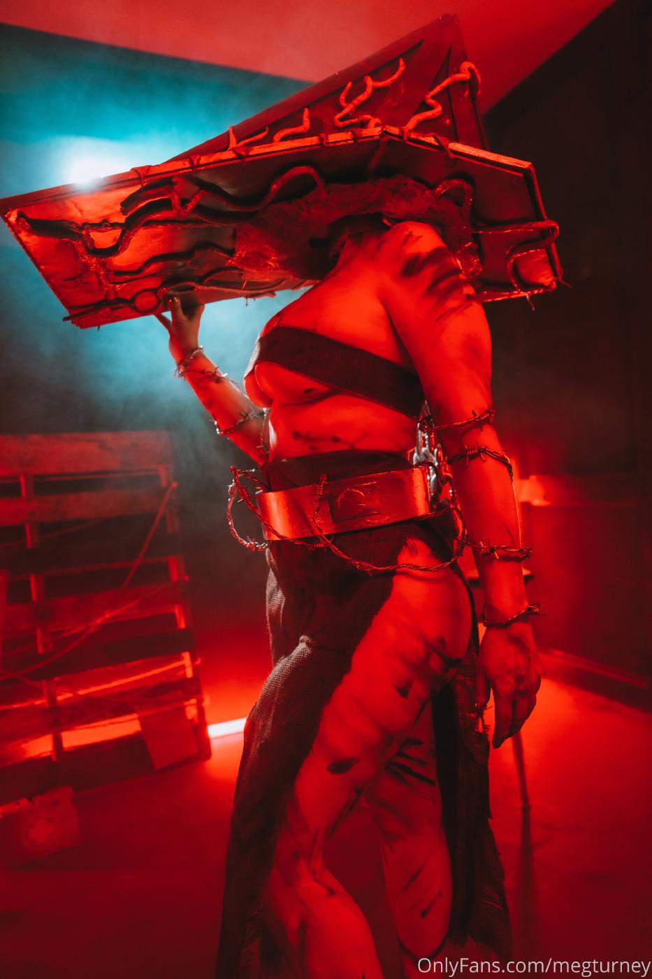 Meg Turney Pyramid Head Cosplay Onlyfans Set Leaked 18 B6533Fcb
