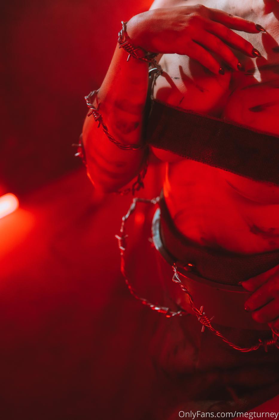 Meg Turney Pyramid Head Cosplay Onlyfans Set Leaked 21 B936Bc74