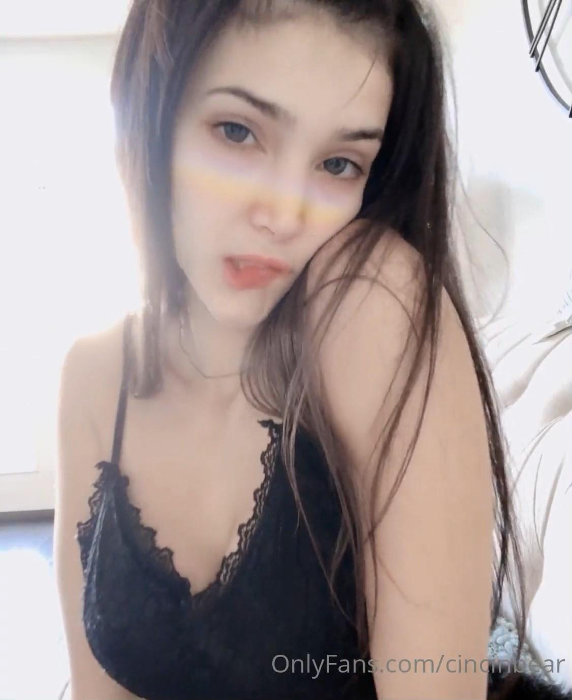 051F27Ad