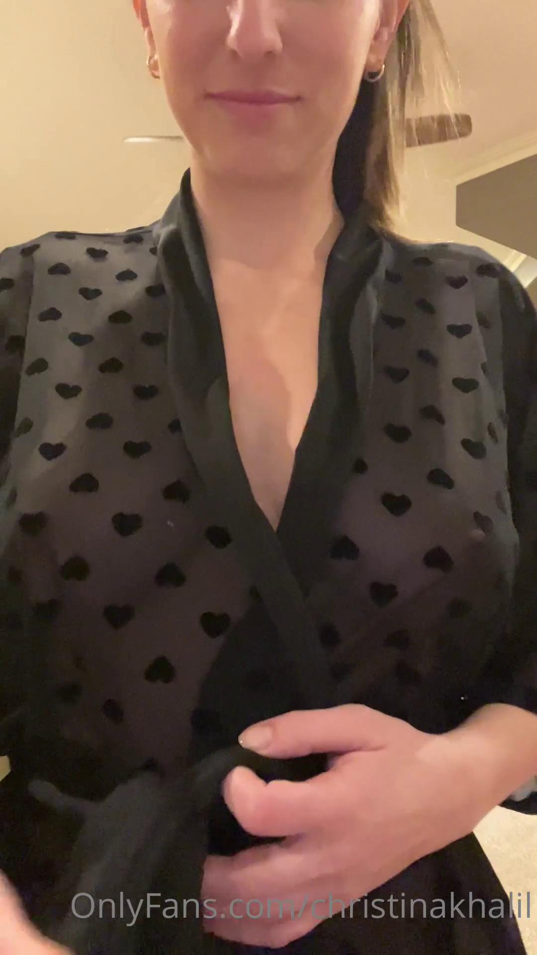 1658242F