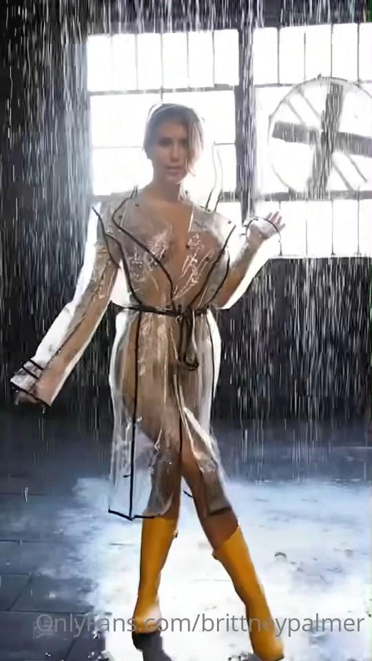 Brittney Palmer Nude Raincoat Onlyfans Leaked Video 4 F2Ee4A8B