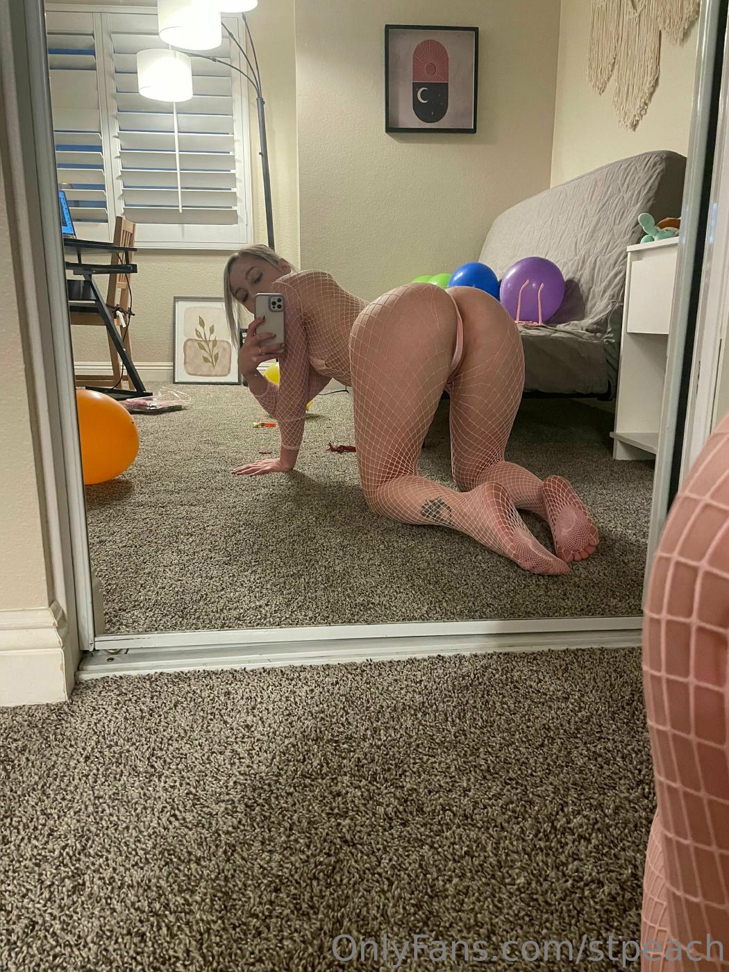 Stpeach Fishnet Pussy Balloon Humping Fansly Set Leaked 4 Ea728D45