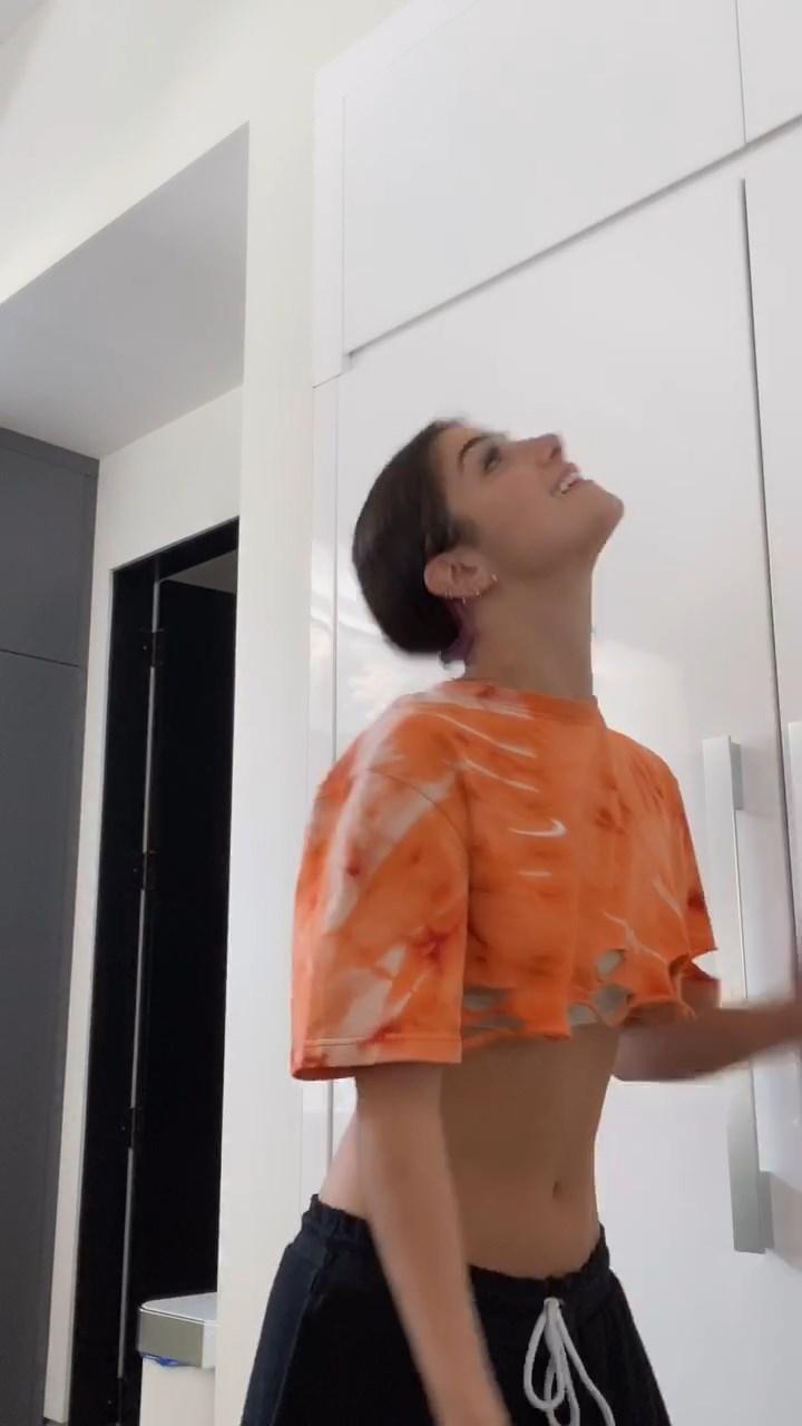 Charli D’amelio Sexy Sports Bra Dance Video Leaked Part 1 10 13C6Dd7D