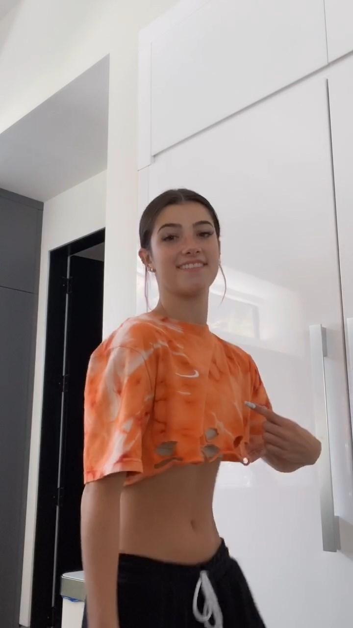 Charli D’amelio Sexy Sports Bra Dance Video Leaked Part 1 15 Ac9E4Db2