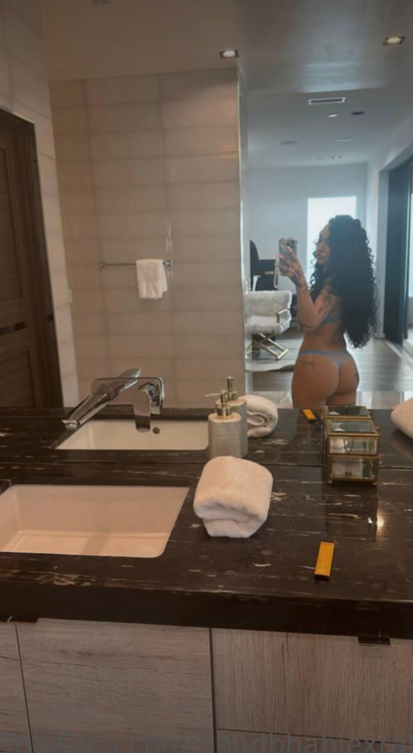 Bhad Bhabie Nipple Bed Thong Set Onlyfans Video Leaked 2 8Ffd9E1F