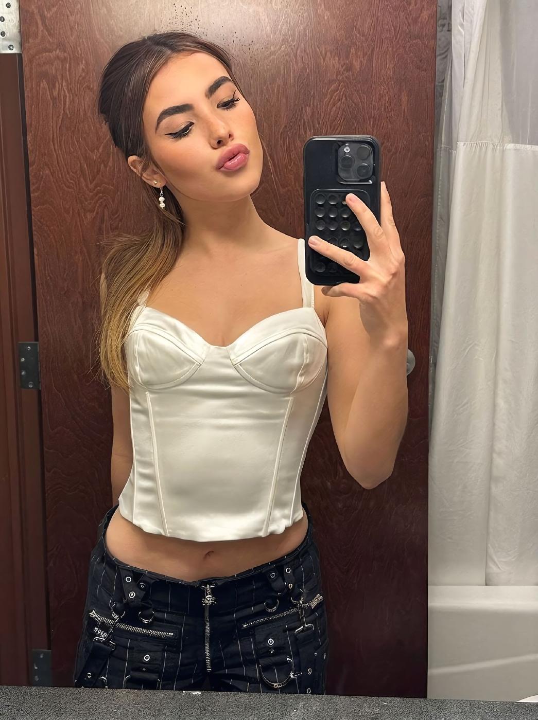 960Dde28