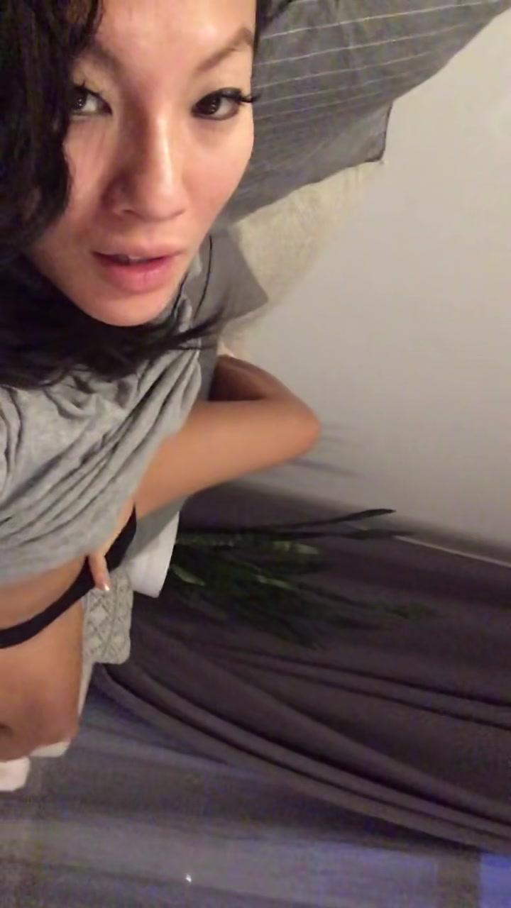 Asa Akira Nude Glass Dildo Masturbation Onlyfans Video Leaked 9 F24F816A