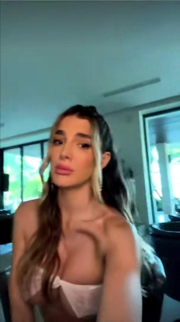 Lyna Perez Nude Dress Cut Nipple Slip Onlyfans Video Leaked 28 0D86E50B